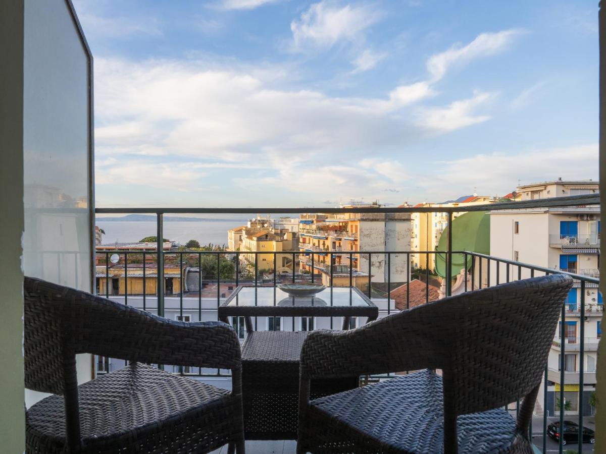 Rossella Holiday Home Sorrent Exterior foto
